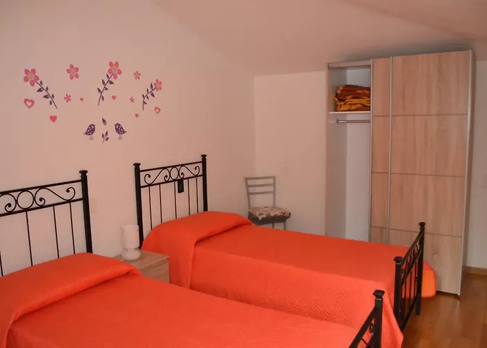 Ca Di Venzo Апартаменты Бренцоне-суль-Гарда